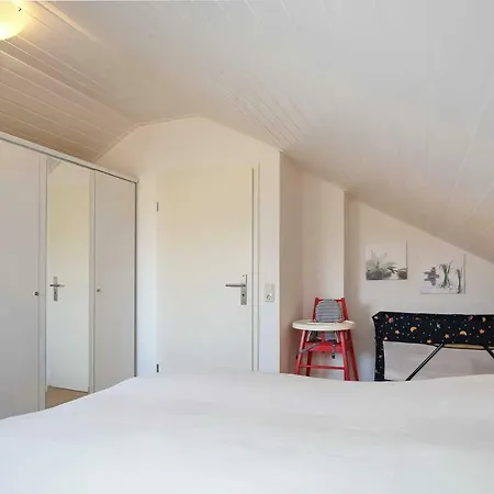 Semesterbostad Urlauberdorf Haus 41d *